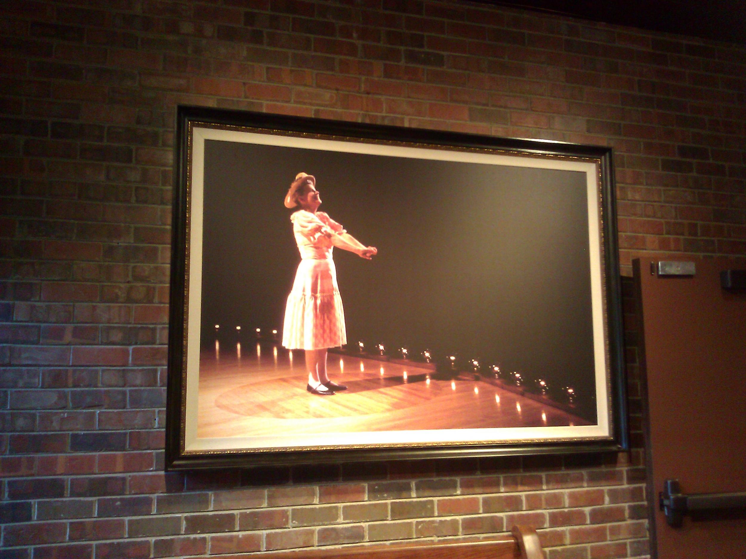 Minnie at the Opry.